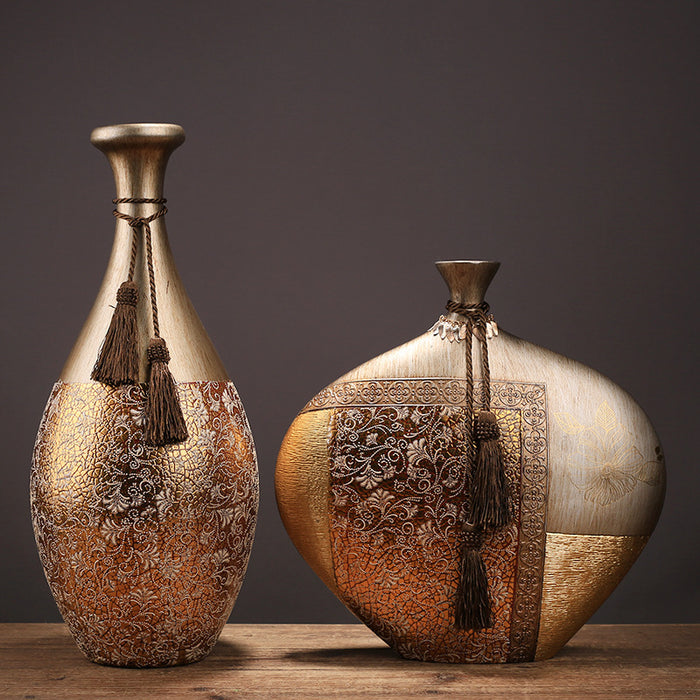 Elegant Resin Vase for Stylish Home Décor - Perfect for Living Rooms